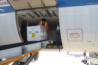 东航西北分公司货运部保障韩国三星产品运输